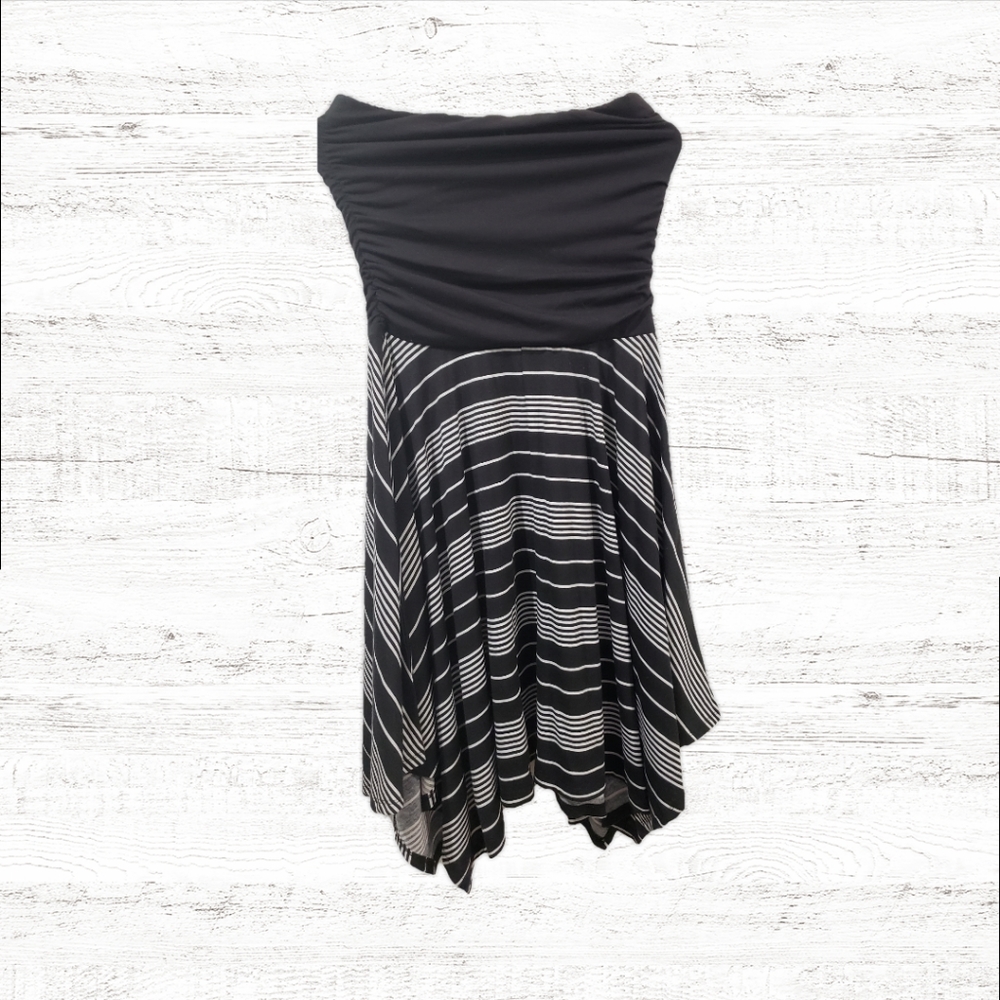 Vanity Maxi Dress Size M